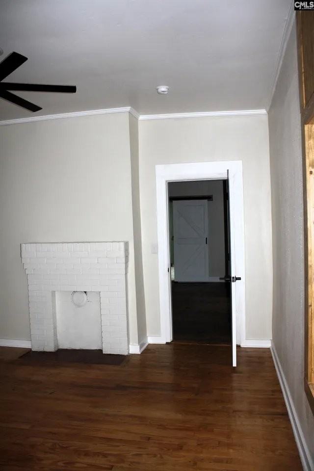 65 Evans St - Photo 4 of 8