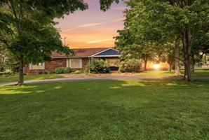 featured image of 526 W Reade Ave