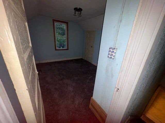 2061 N College St - Photo 6 of 20