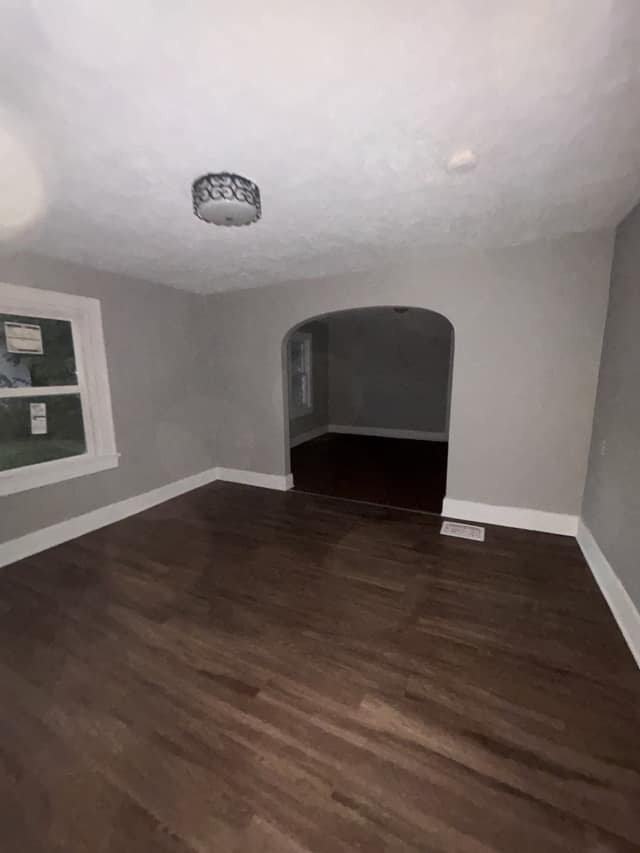 238 W Peoria Ave - Photo 4 of 20