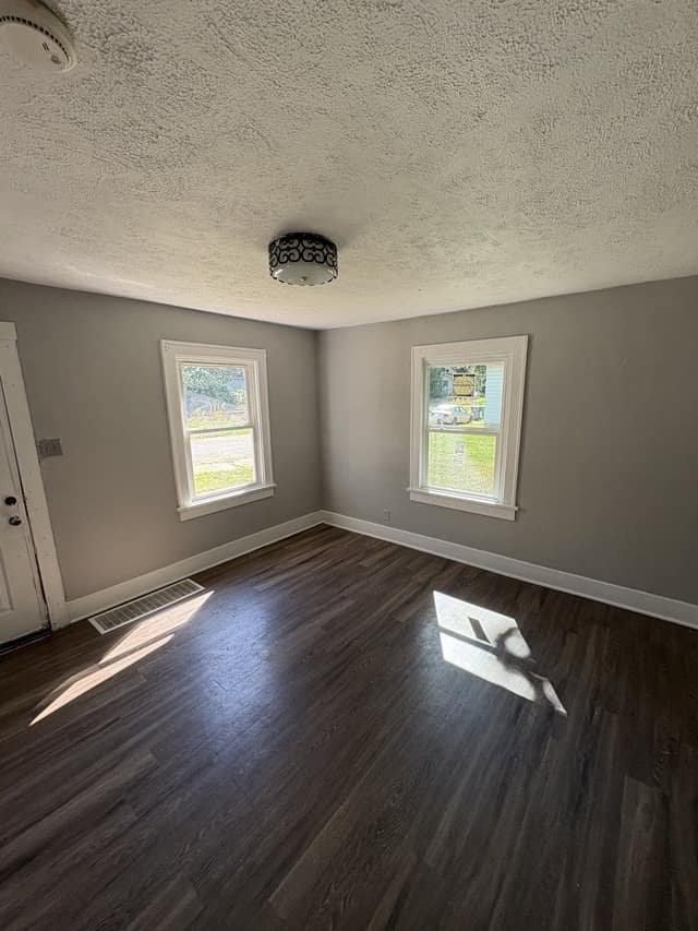 238 W Peoria Ave - Photo 7 of 20