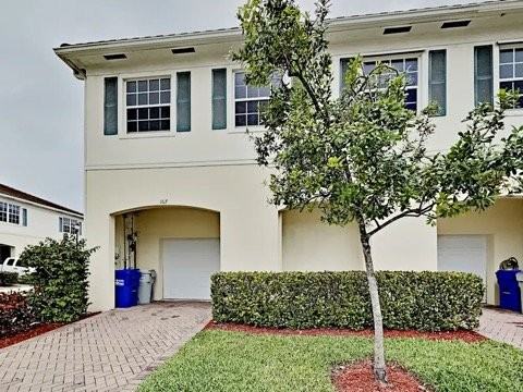 497 Nw 31st Ave - Photo 2 of 10