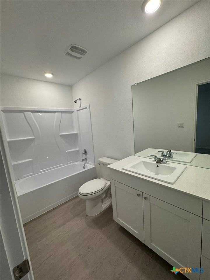 317 Trinity River Holw - Photo 6 of 20