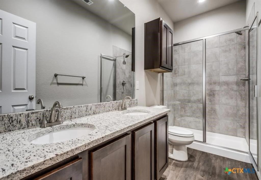 626 Heathers Way - Photo 3 of 9