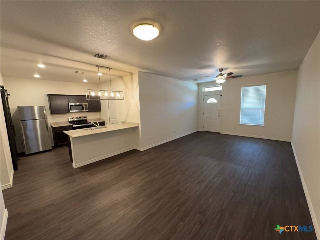 5106 Rose Garden Loop - Photo 3 of 14