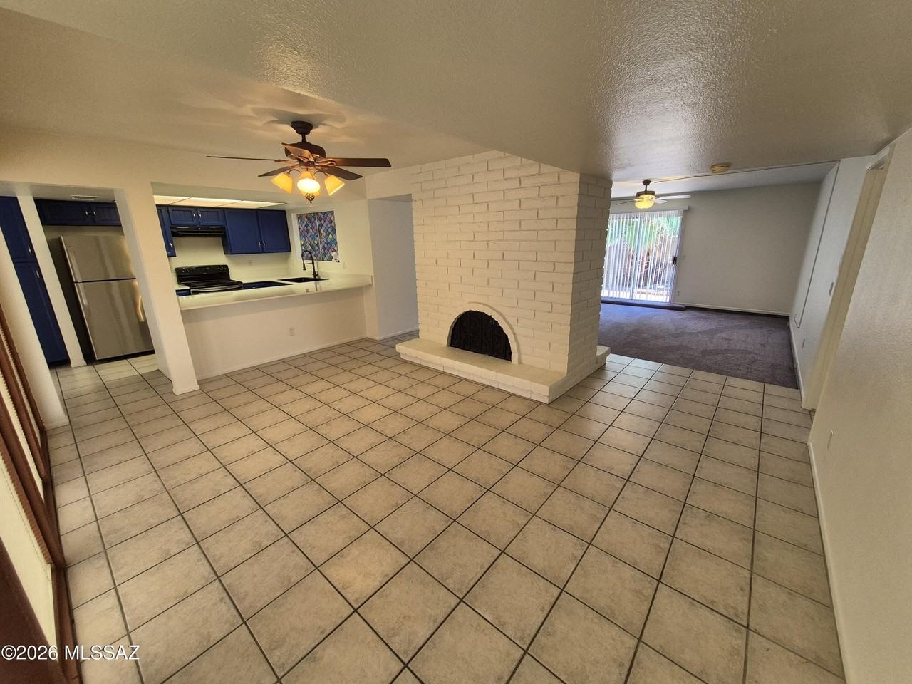 5725 N Camino De La Noche - Photo 2 of 33
