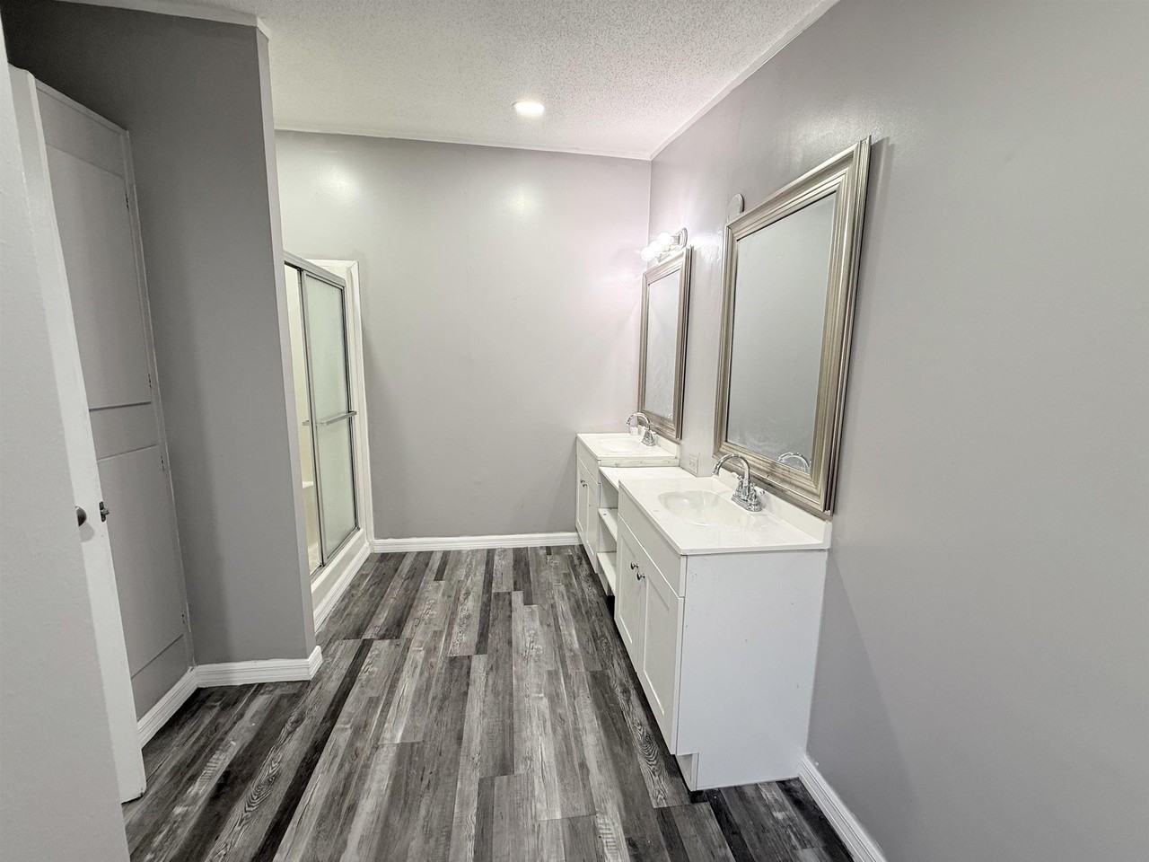 5050 Box Wood Ct - Photo 7 of 13