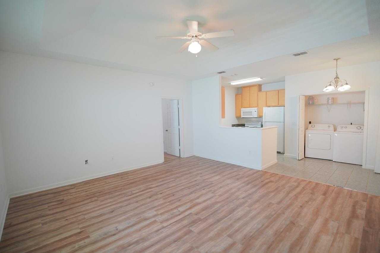 1680 Corey Wood Cir - Photo 2 of 22