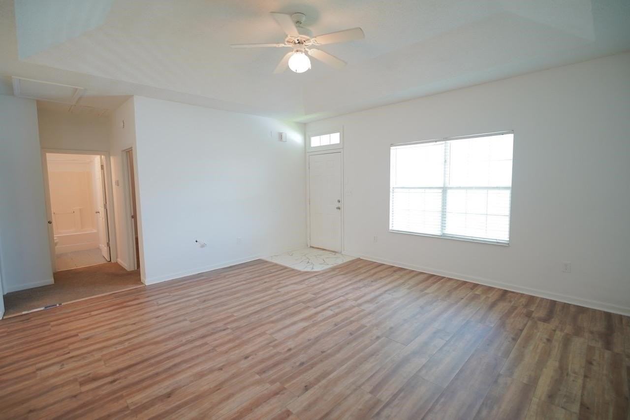 1680 Corey Wood Cir - Photo 3 of 22