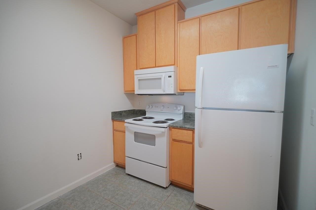 1680 Corey Wood Cir - Photo 5 of 22