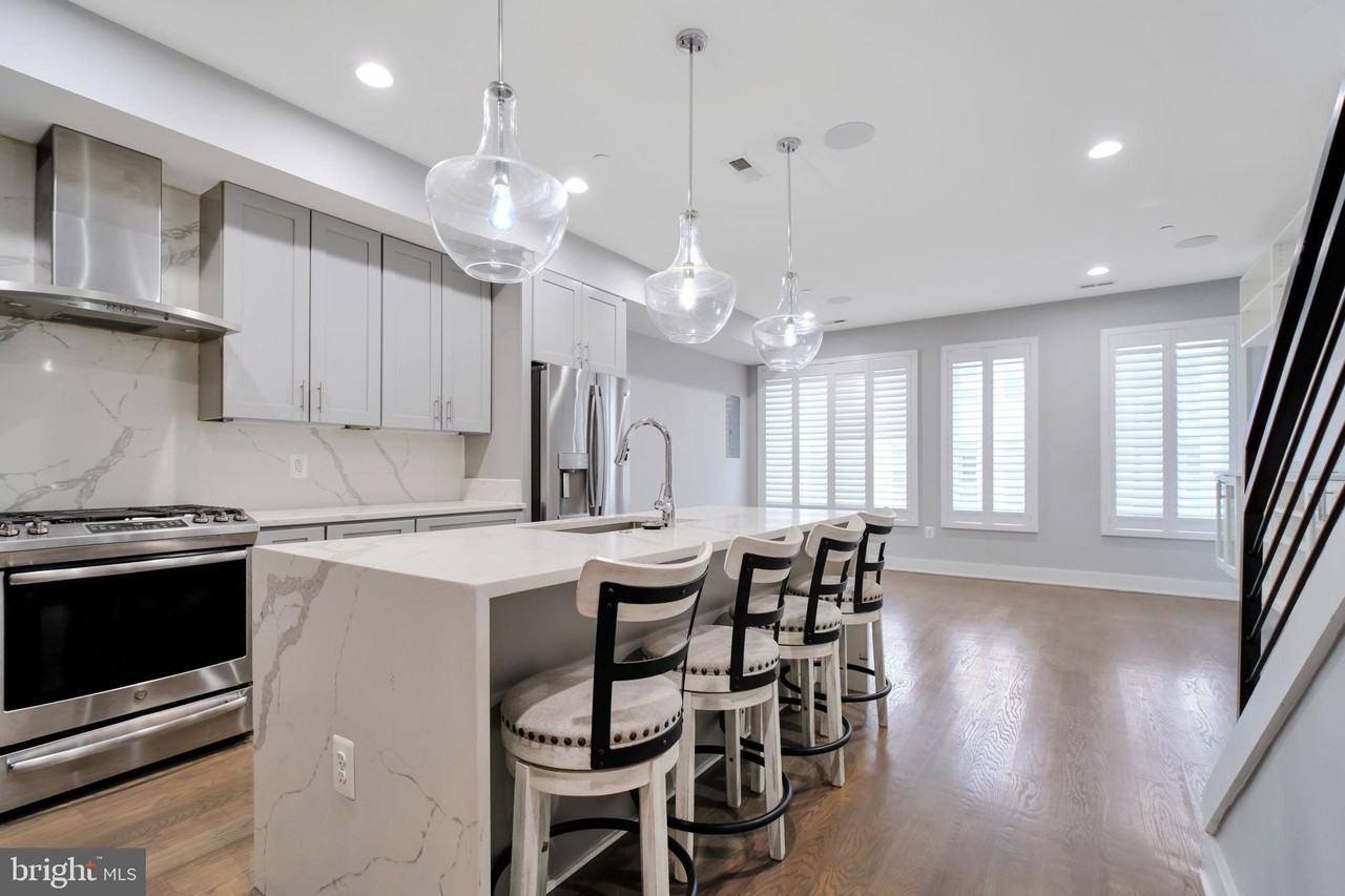 1632 K St Ne #PH - Photo 6 of 16