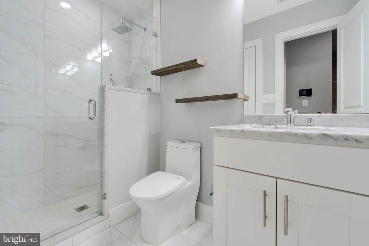 1632 K St Ne #PH - Photo 7 of 16