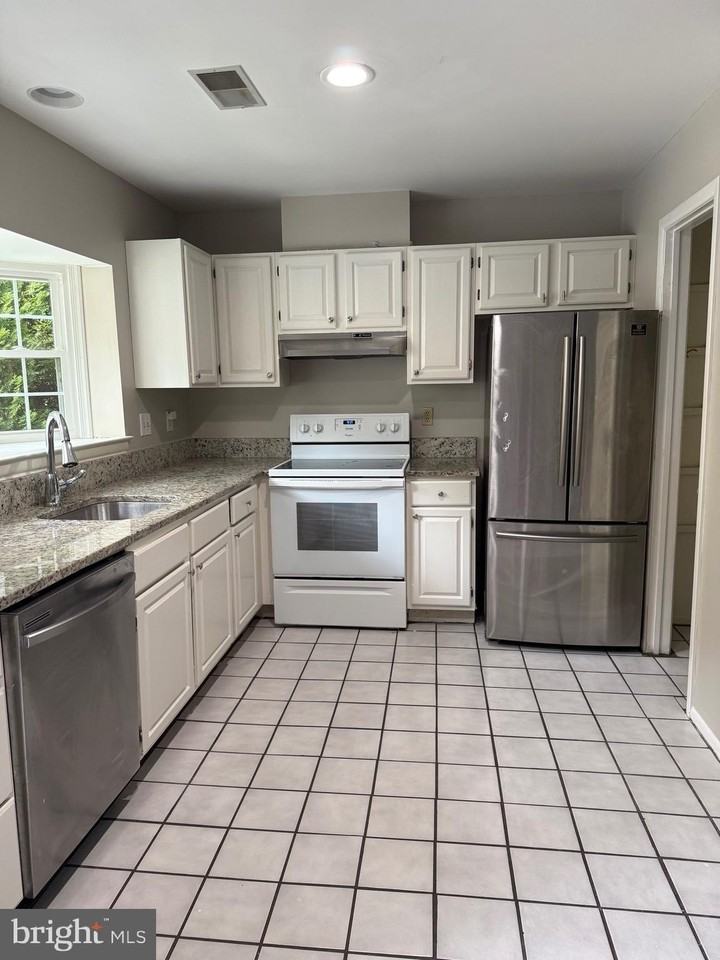 61 Bryans Mill Way - Photo 4 of 10