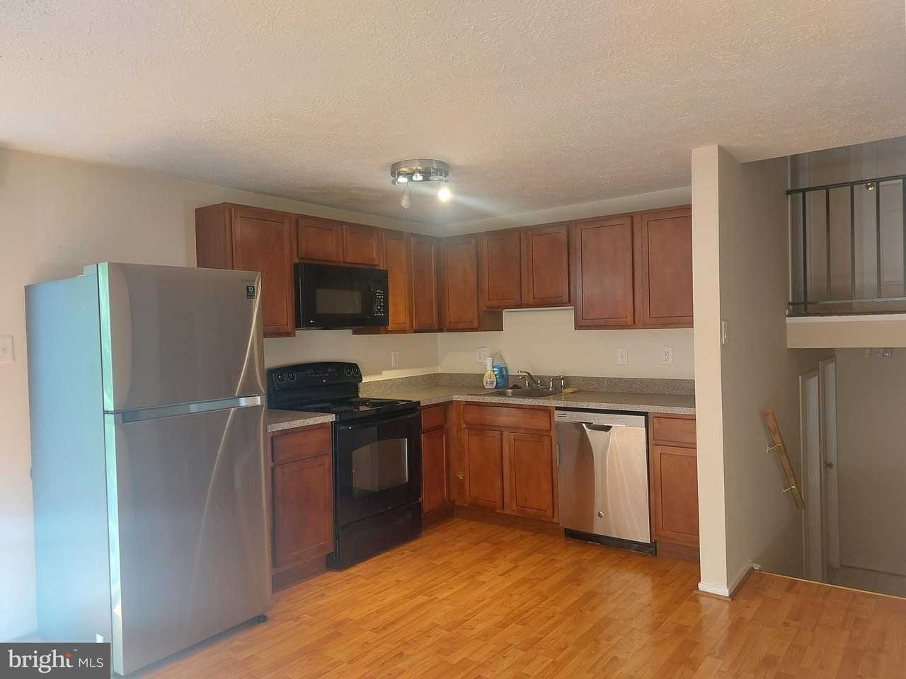 1312 Hillcrest Dr - Photo 3 of 16