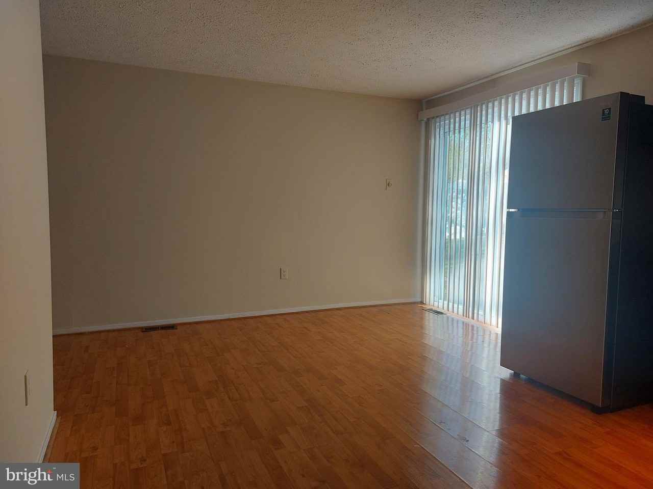 1312 Hillcrest Dr - Photo 5 of 16