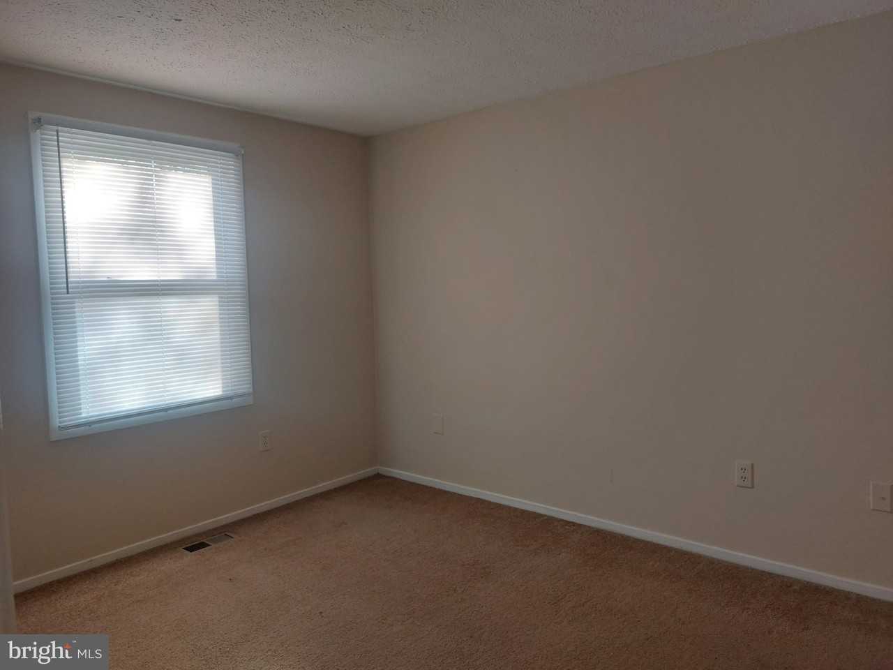 1312 Hillcrest Dr - Photo 7 of 16
