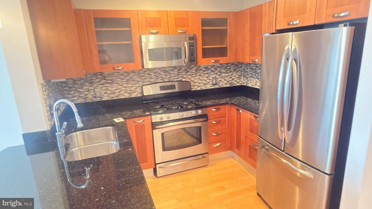 5750 Bou Ave #1610 - Photo 2 of 37