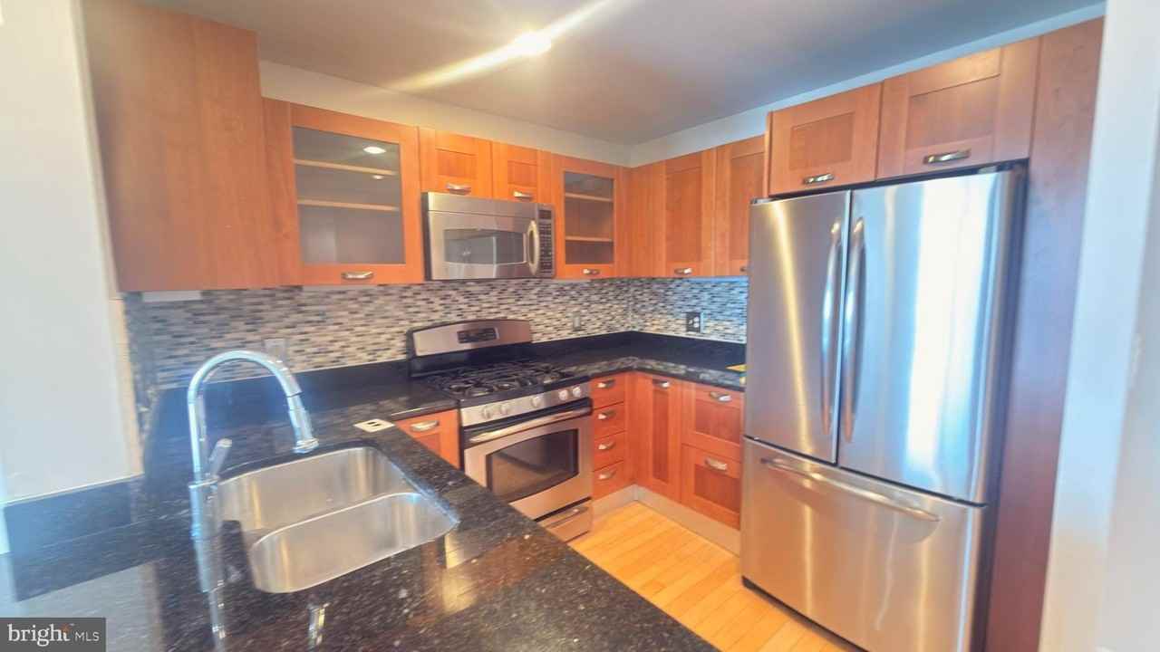 5750 Bou Ave #1610 - Photo 3 of 37
