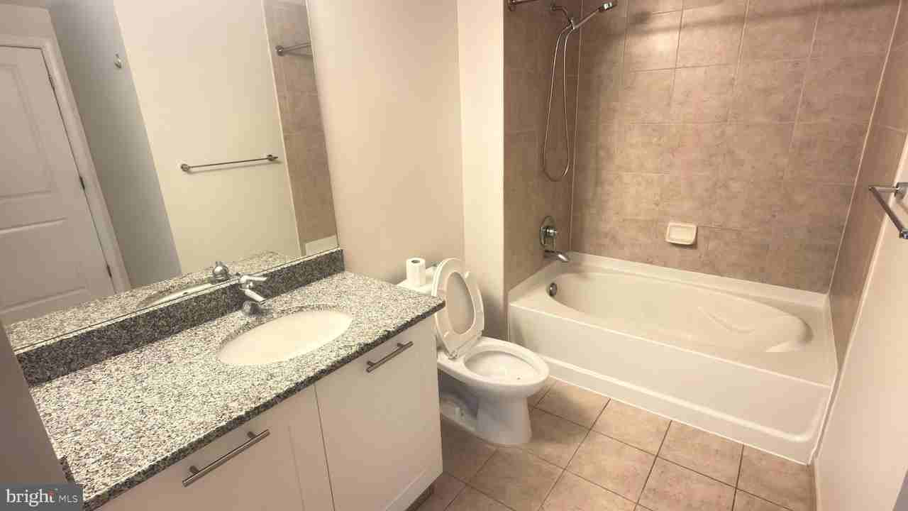 5750 Bou Ave #1610 - Photo 6 of 37