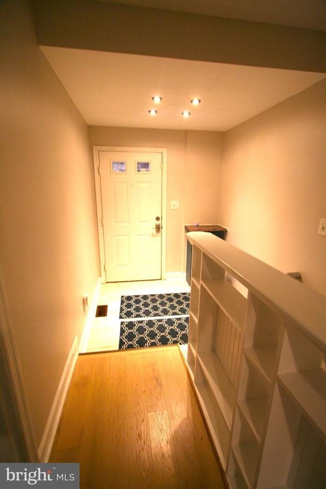 3924 Chesterwood Dr #3924 - Photo 4 of 25