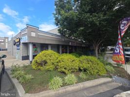 featured image of 9863 Main St #3