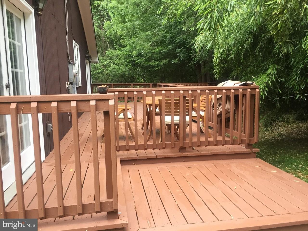 9917 Betteker Ln - Photo 5 of 28