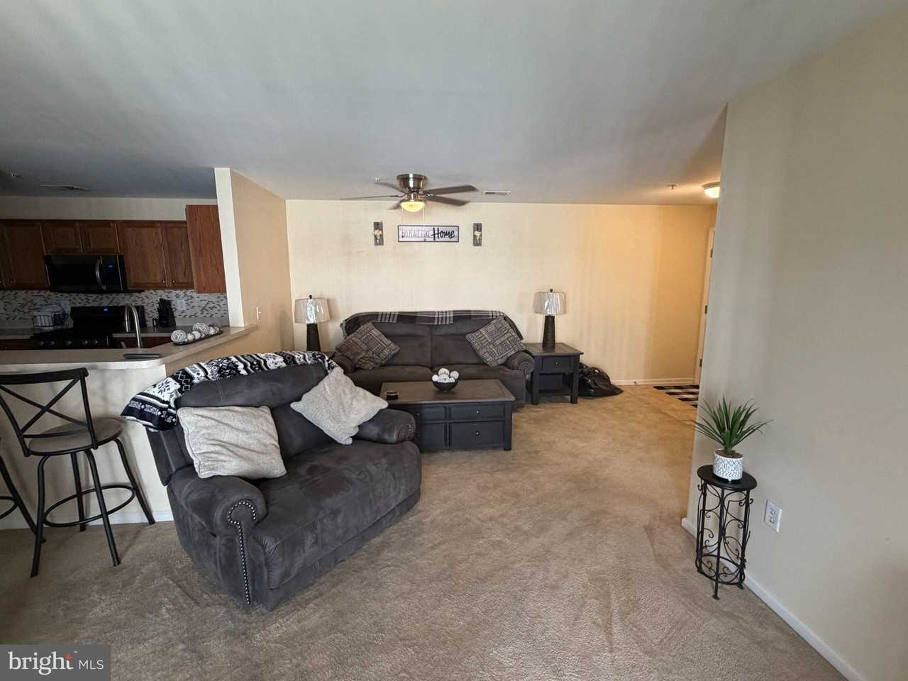 110 Lionheart Ln - Photo 5 of 27