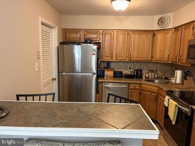 23 Pickwick Pl - Photo 4 of 24