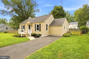 135 Longshore Ave - Photo 1 of 1
