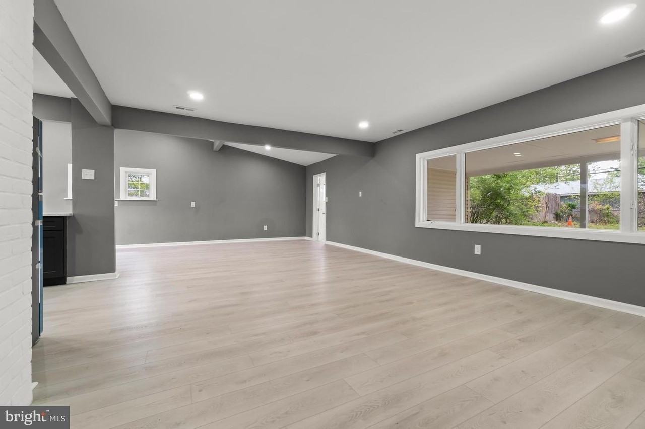 3 Indian Creek Way - Photo 3 of 29