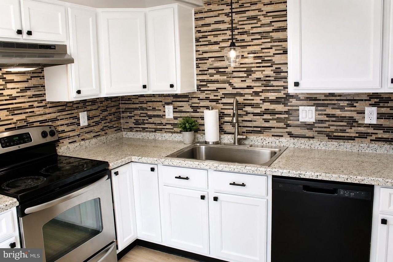 39 Southmont Dr - Photo 5 of 19