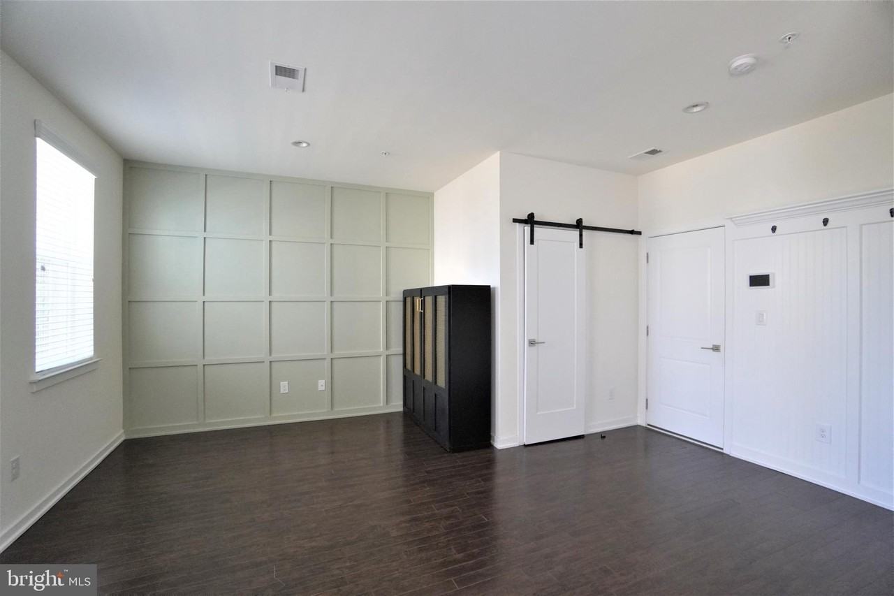13 Jessop Ln - Photo 6 of 33