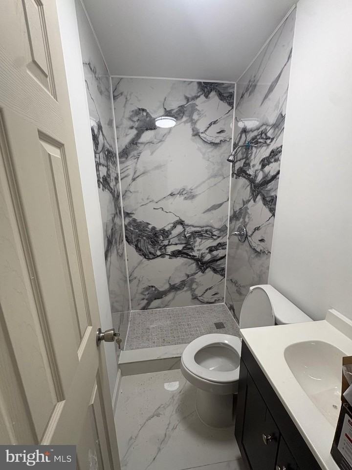 21 S Locust St - Photo 6 of 13