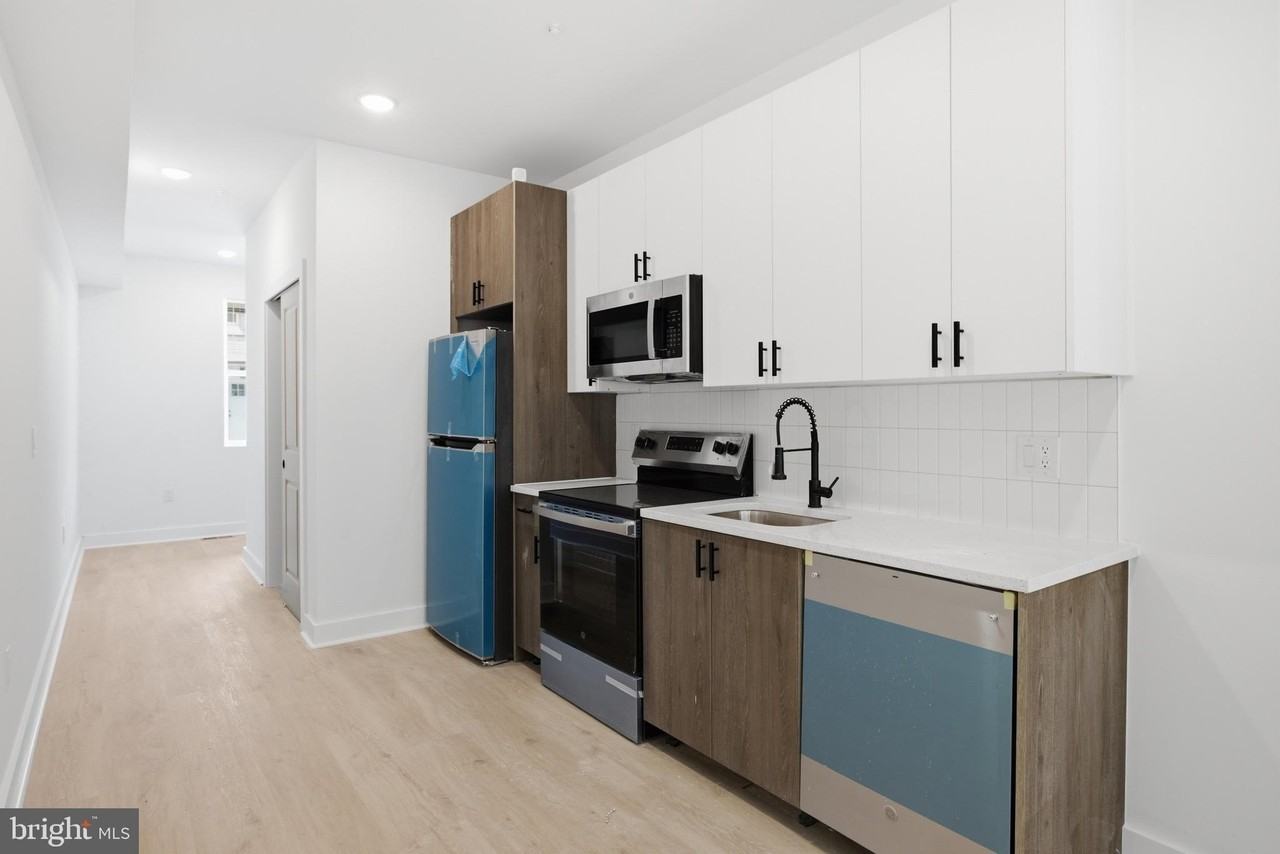 3974 Reno St #1 - Photo 3 of 18