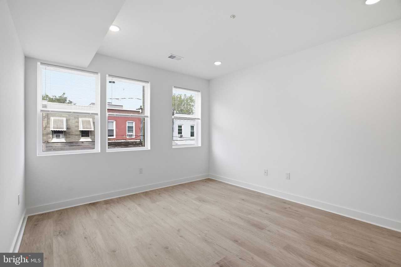 3974 Reno St #2 - Photo 7 of 21