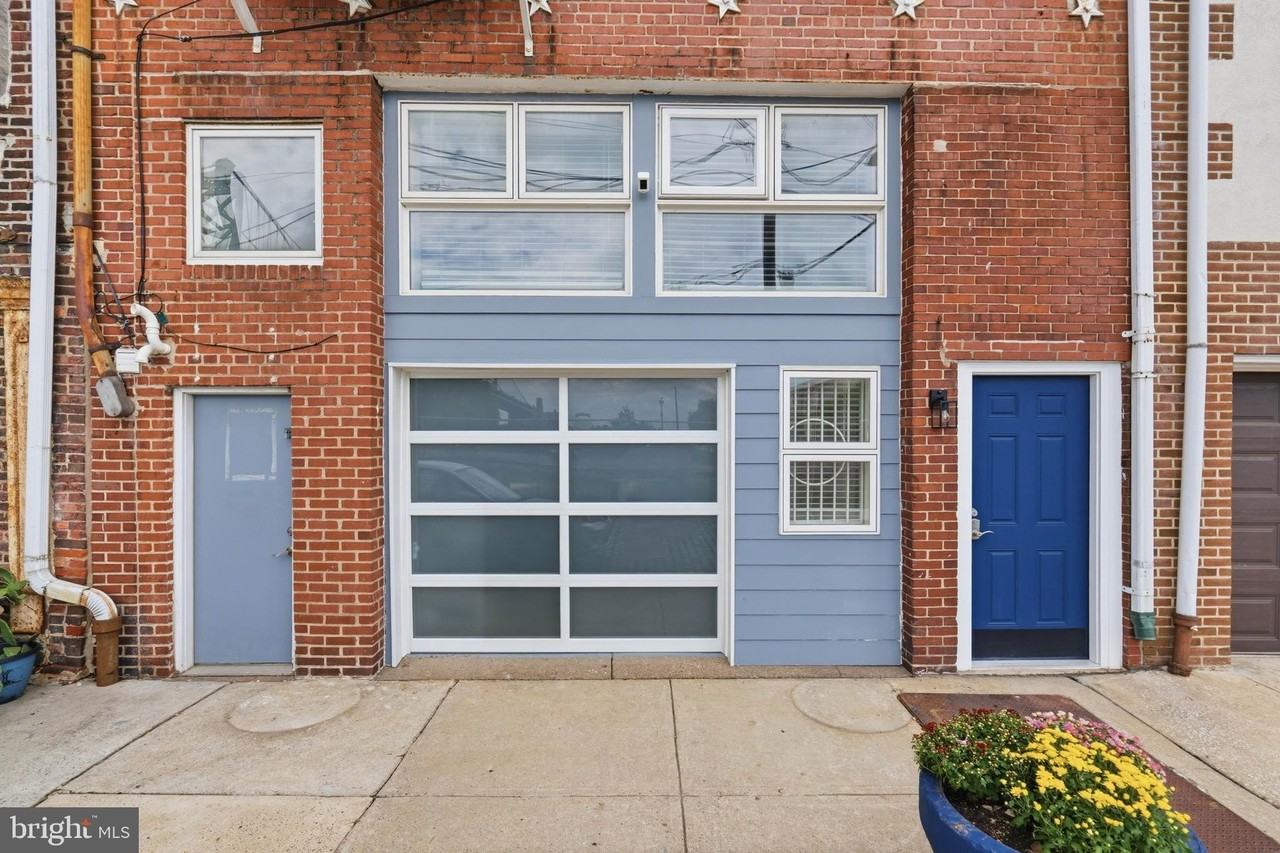 310 N Water St ## 13 - Photo 3 of 32