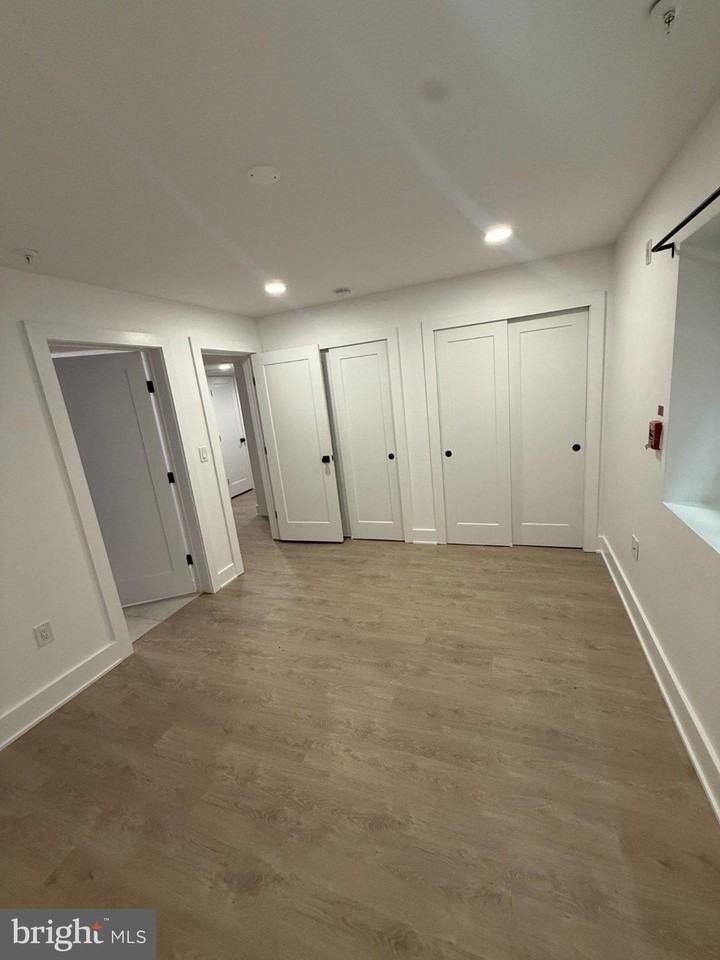 721 N 16th St #2 - Photo 5 of 12