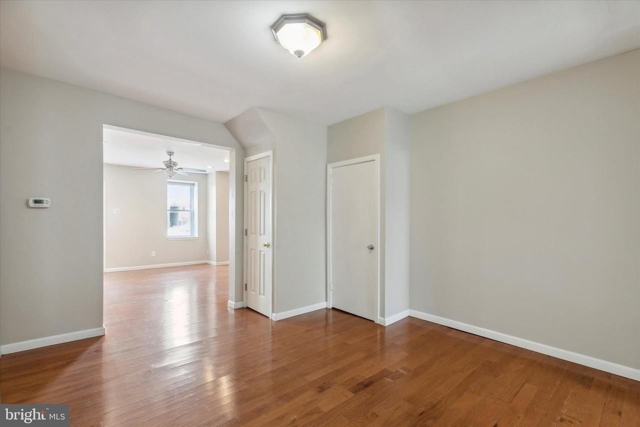 137 East St - Photo 5 of 25