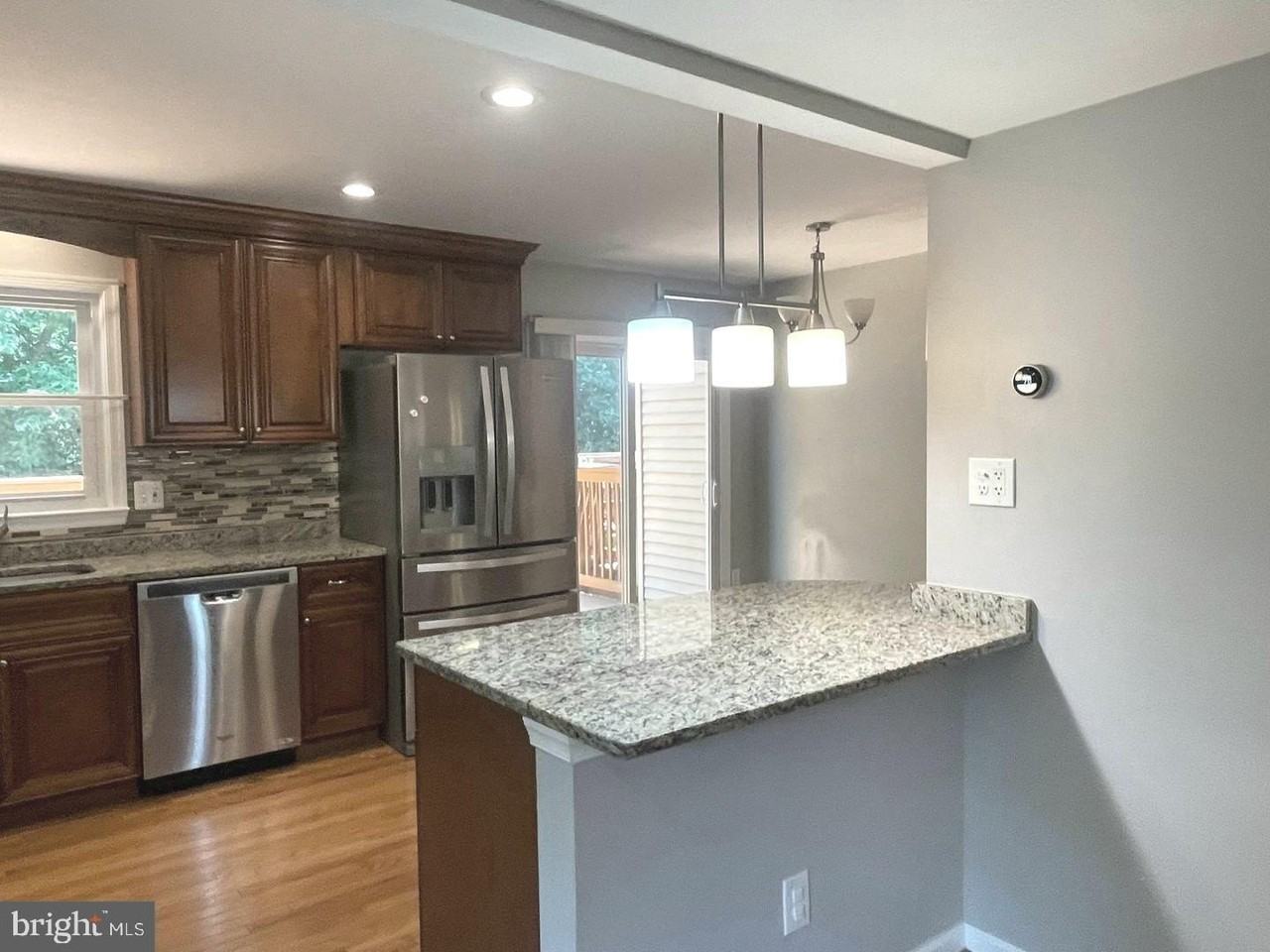 6223 Rathlin Dr - Photo 5 of 30
