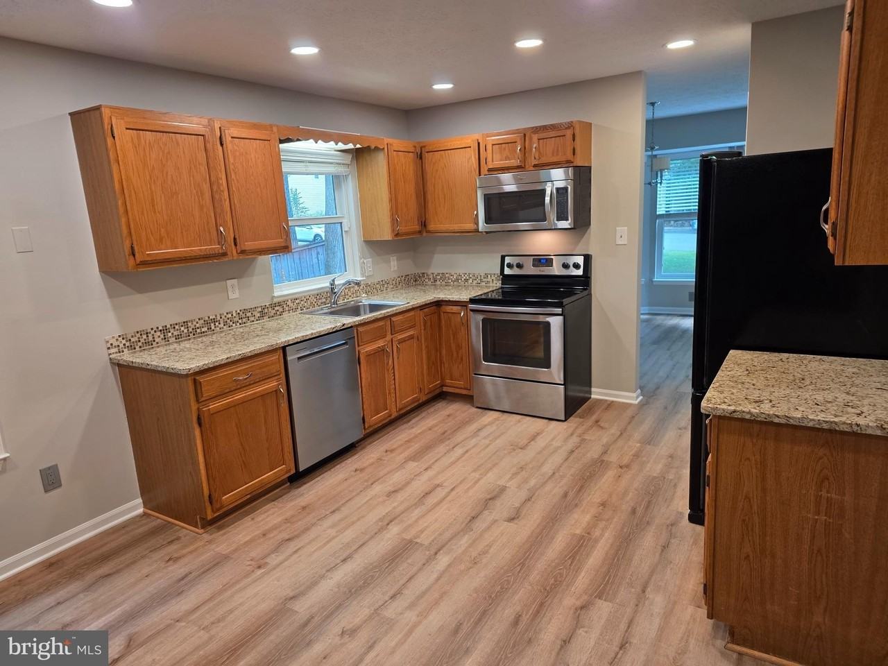 12000 Rosiers Branch Dr - Photo 6 of 27