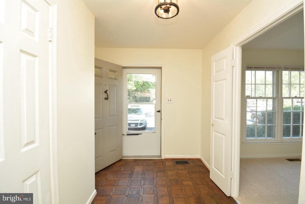 7378 Jiri Woods Ct - Photo 2 of 37