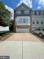 featured image of 6633 Creek Point Way