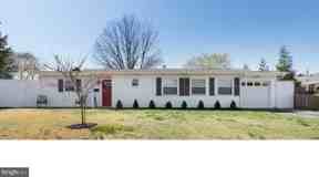 6226 Apache St - Photo 1 of 1