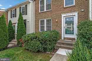 8025 Tyson Oaks Cir - Photo 1 of 1
