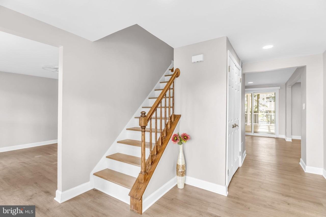 3204 Lockgate Ct - Photo 6 of 50