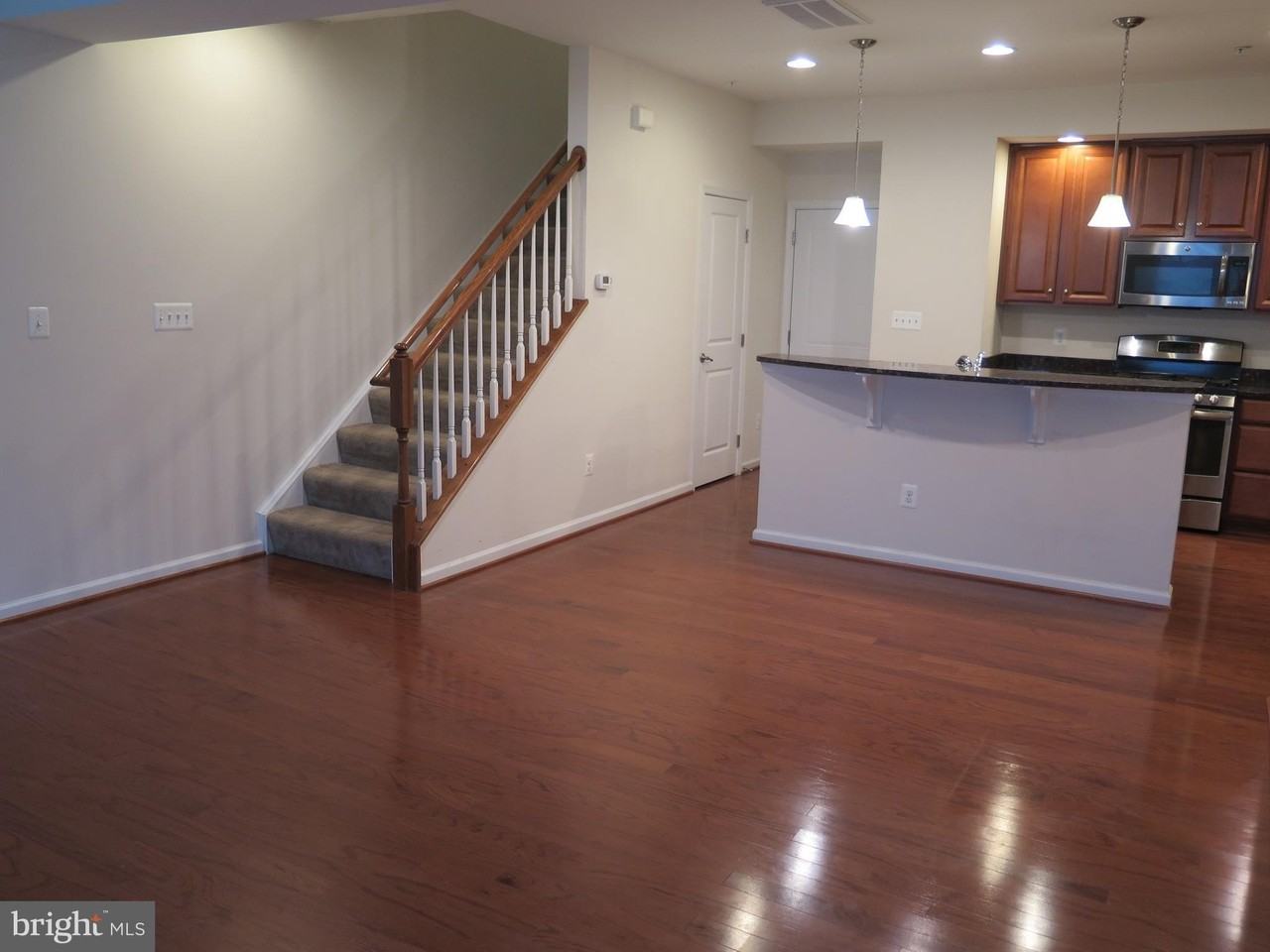 24634 Johnson Oak Ter - Photo 5 of 25