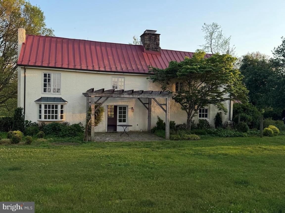22637 Willisville Rd - Photo 2 of 17