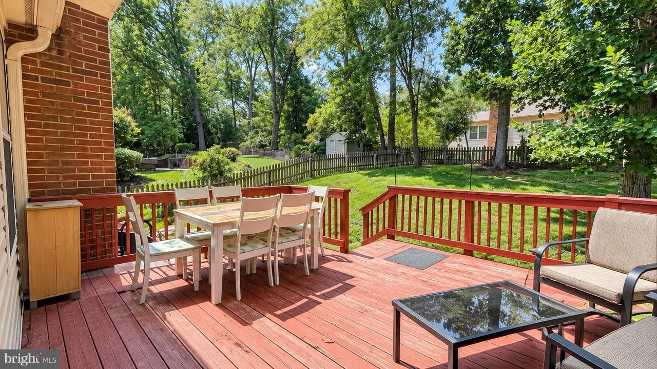 12554 Cantilever Ct - Photo 3 of 19