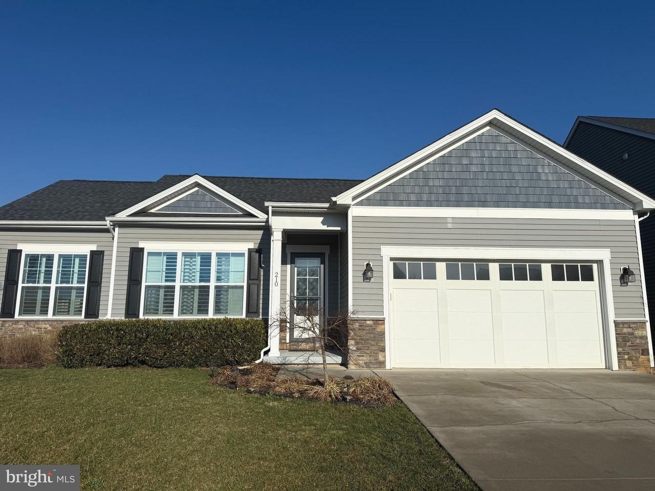 210 Aylesbury Ln - Photo 6 of 50