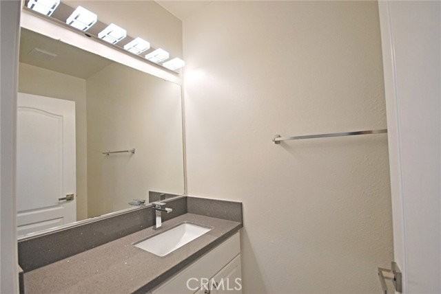 2345 Montrose Ave #2 - Photo 2 of 8